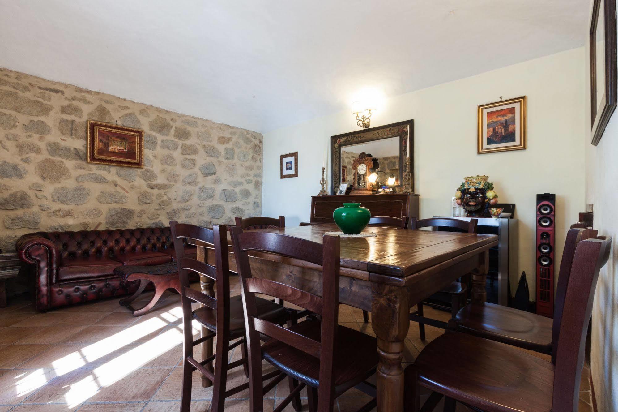 Borgo Tepolini Castel del Piano (Tuscany)