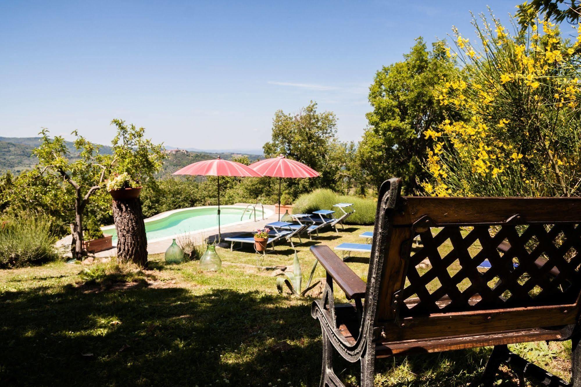 Borgo Tepolini Bed & Breakfast 4*
